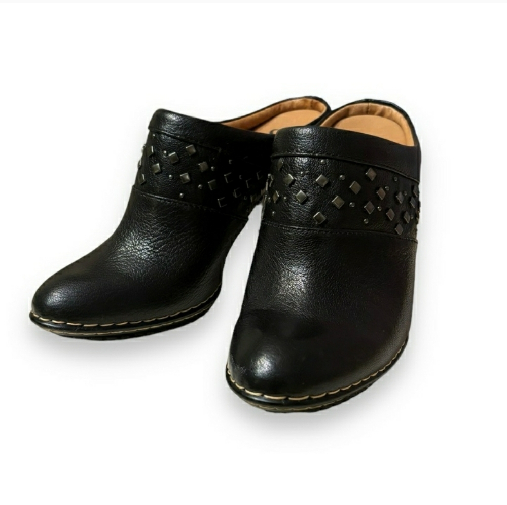 SOFFT Black Leather Heeled Mules Silver Stud Design - Picture 2 of 7